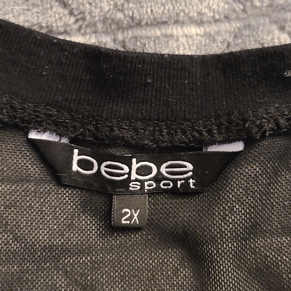 Shirt - Picture 4 of 4